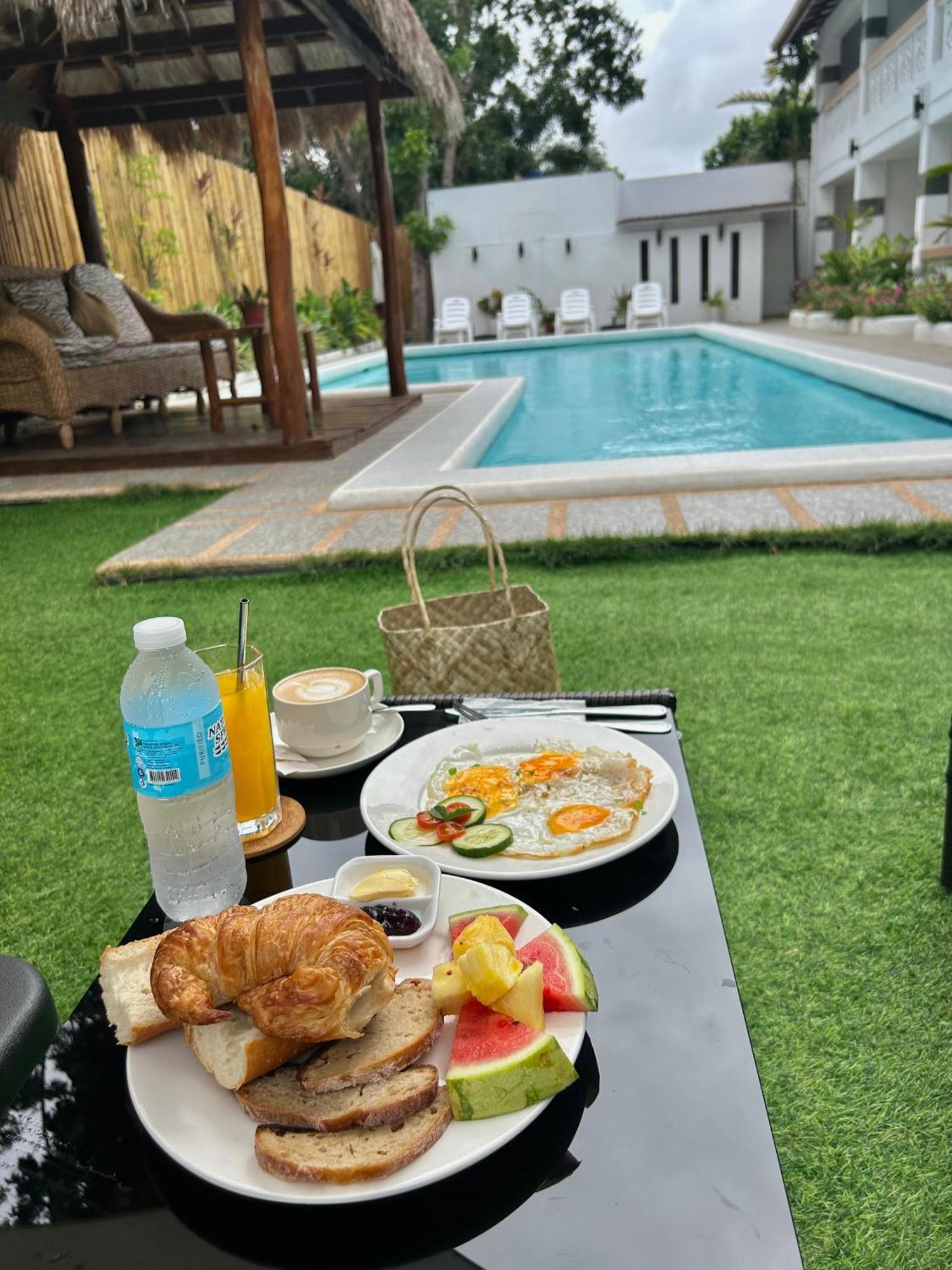 Alona Garden Suites Panglao Εξωτερικό φωτογραφία